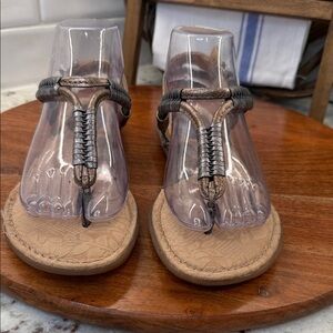 Boc (Born) Woven Metallic Brown Women's Thong Sandals
